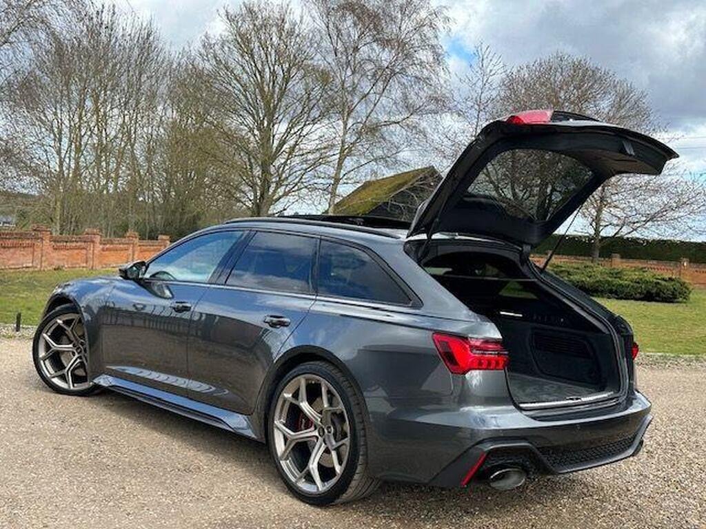 Audi RS6 Avant 4.0 TFSI V8 Performance Carbon Vorsprung Tiptronic quattro
