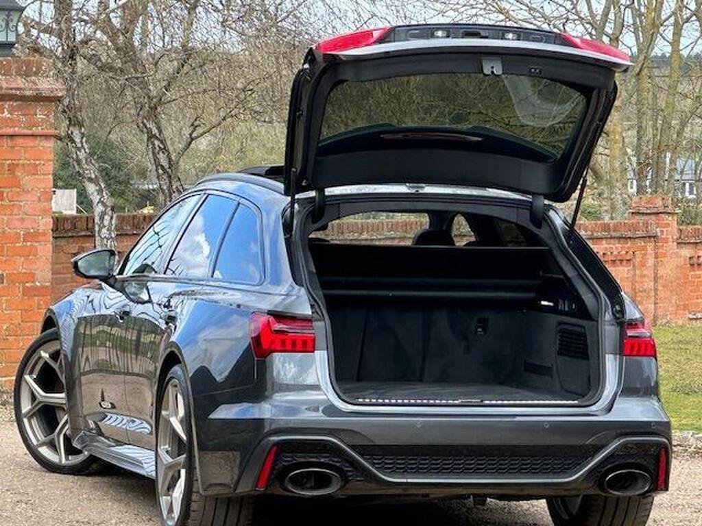 Audi RS6 Avant 4.0 TFSI V8 Performance Carbon Vorsprung Tiptronic quattro