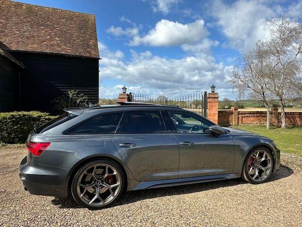 Audi RS6 Avant 4.0 TFSI V8 Performance Carbon Vorsprung Tiptronic quattro