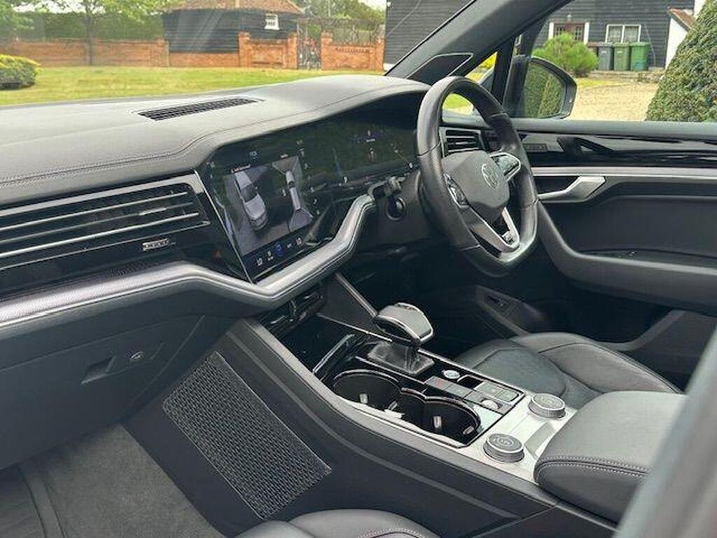 Volkswagen Touareg 3.0 TDI V6 Black Edition Tiptronic 4Motion