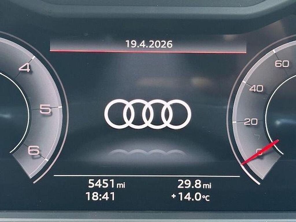 Audi A8 3.0 TDI V6 50 S line Tiptronic quattro