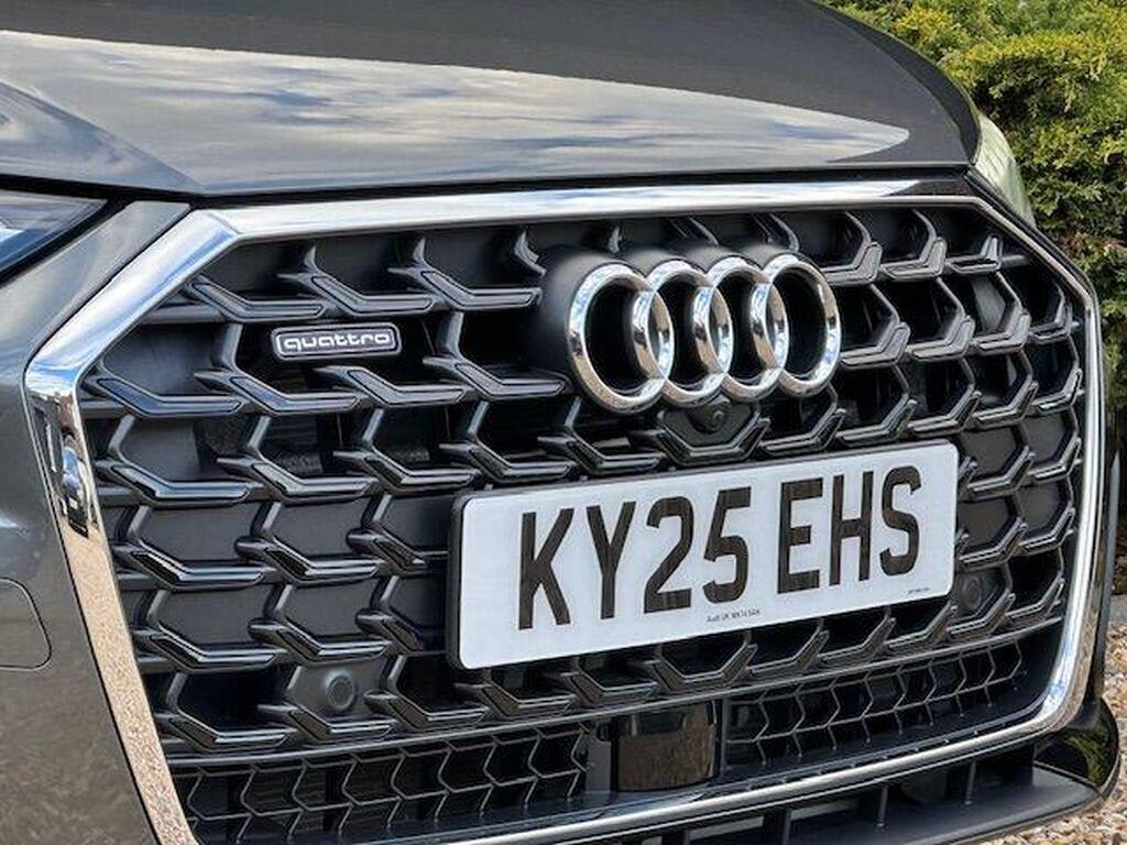 Audi A8 3.0 TDI V6 50 S line Tiptronic quattro