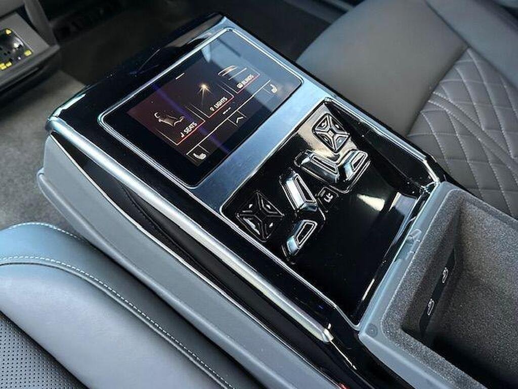 Audi A8 3.0 TDI V6 50 S line Tiptronic quattro