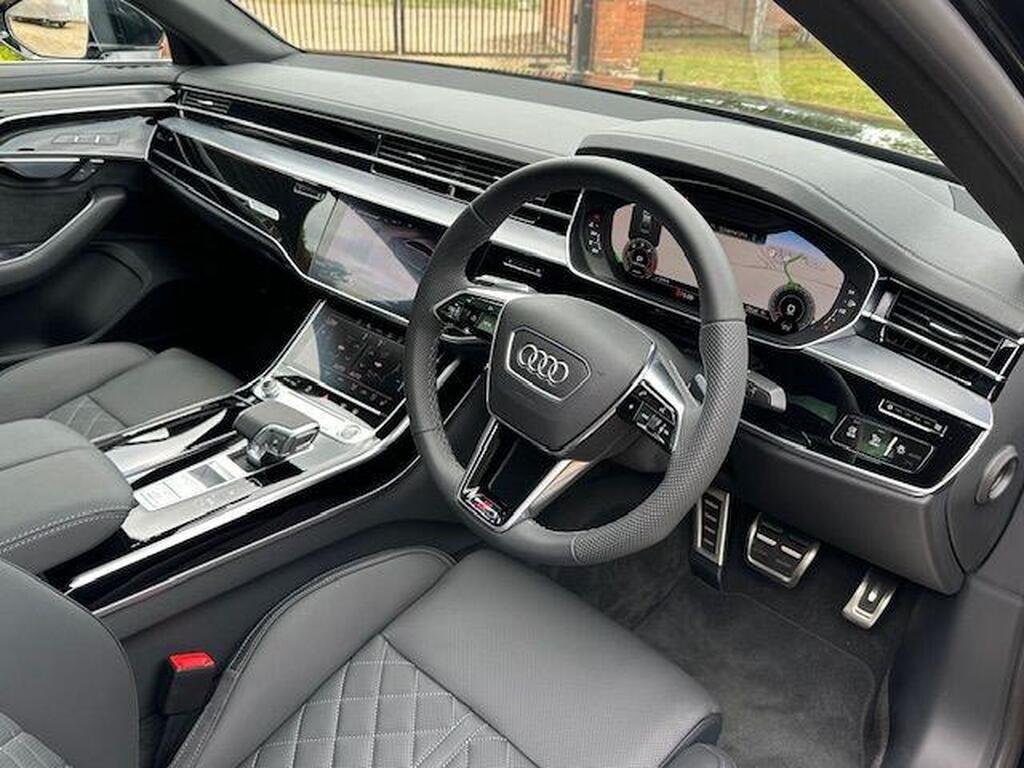 Audi A8 3.0 TDI V6 50 S line Tiptronic quattro