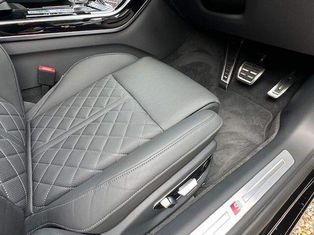 Audi A8 3.0 TDI V6 50 S line Tiptronic quattro