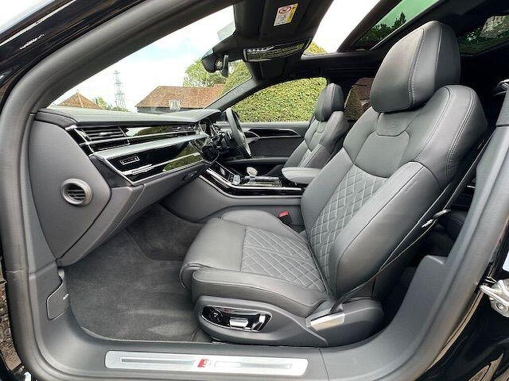 Audi A8 3.0 TDI V6 50 S line Tiptronic quattro