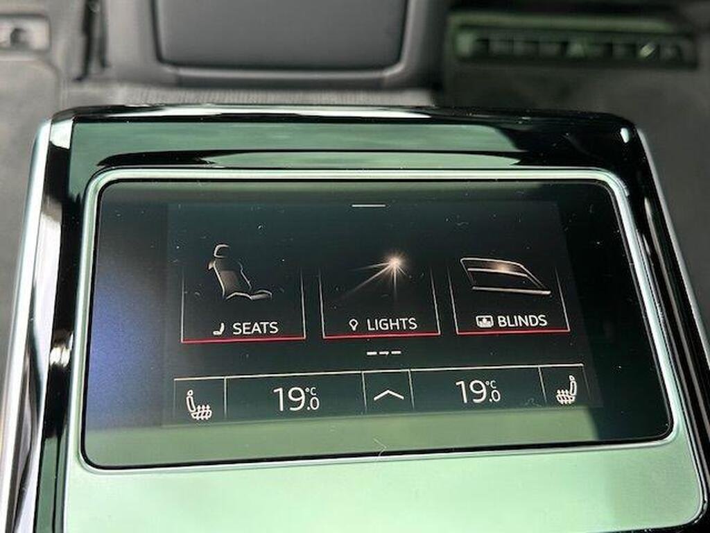 Audi A8 3.0 TDI V6 50 S line Tiptronic quattro