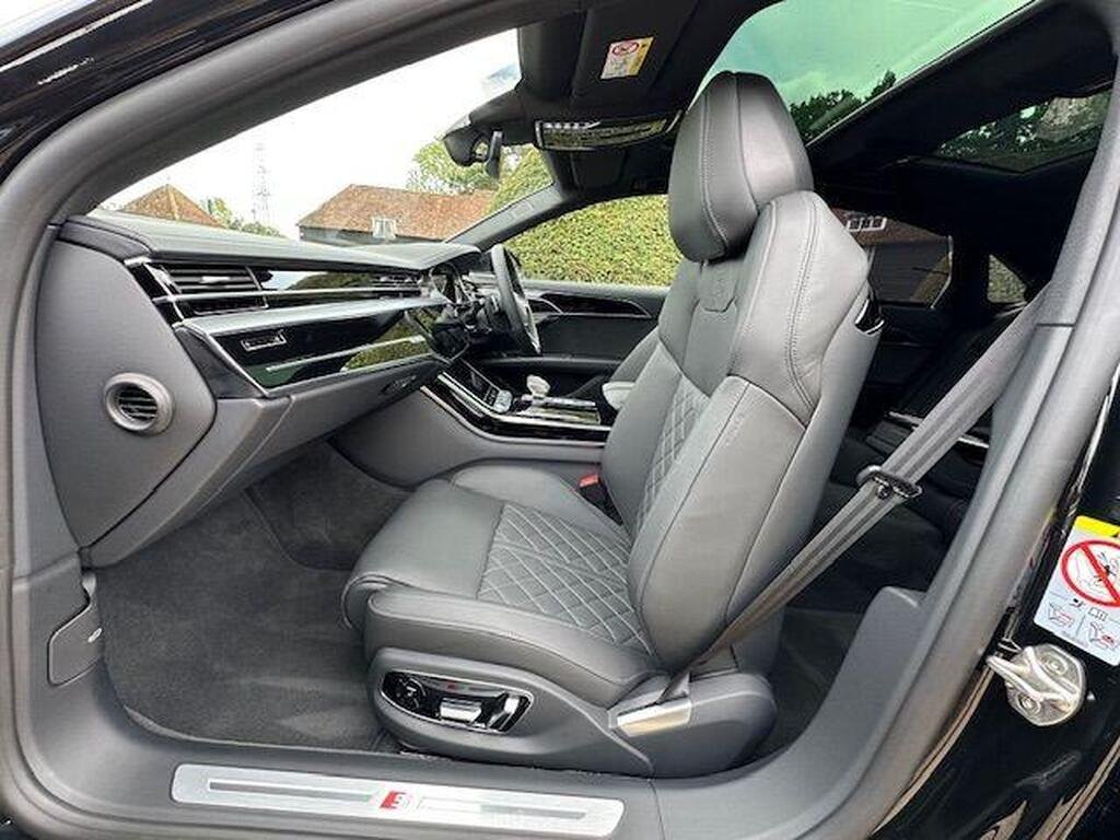 Audi A8 3.0 TDI V6 50 S line Tiptronic quattro