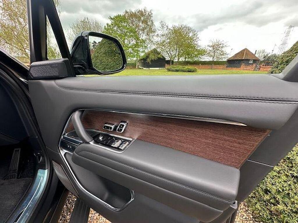 Land Rover Range Rover 3.0 D300 MHEV Autobiography