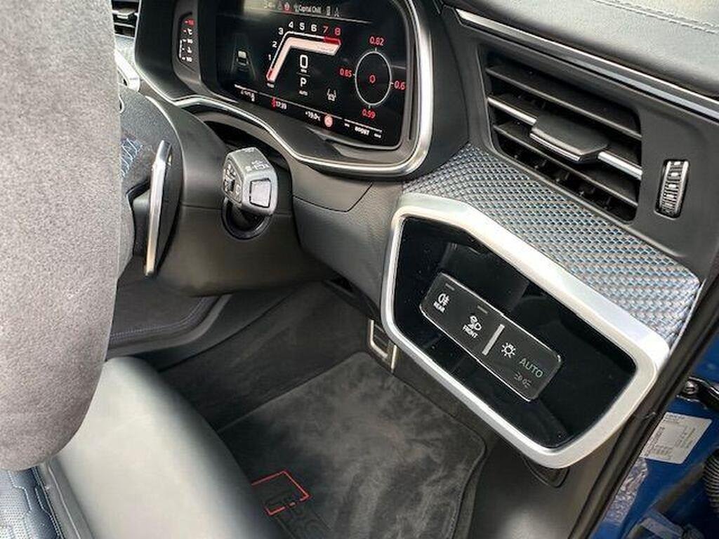 Audi RS6 Avant 4.0 TFSI V8 Performance Carbon Vorsprung Tiptronic quattro