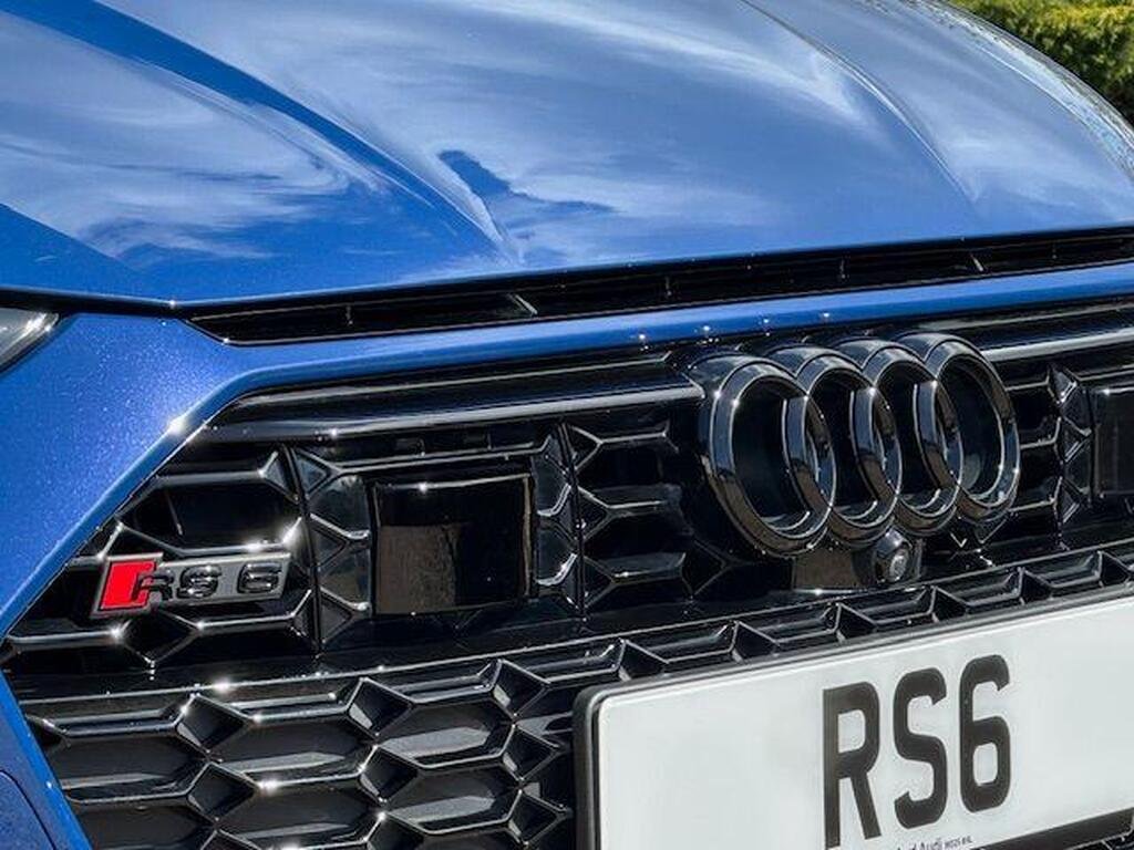 Audi RS6 Avant 4.0 TFSI V8 Performance Carbon Vorsprung Tiptronic quattro