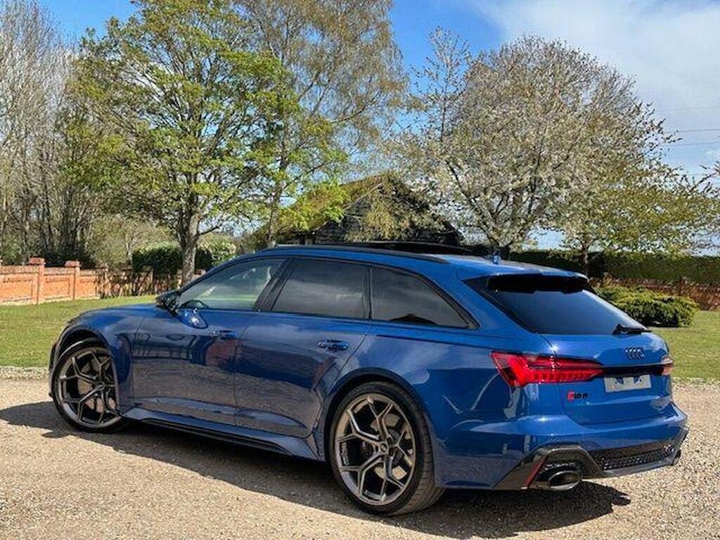 Audi RS6 Avant 4.0 TFSI V8 Performance Carbon Vorsprung Tiptronic quattro