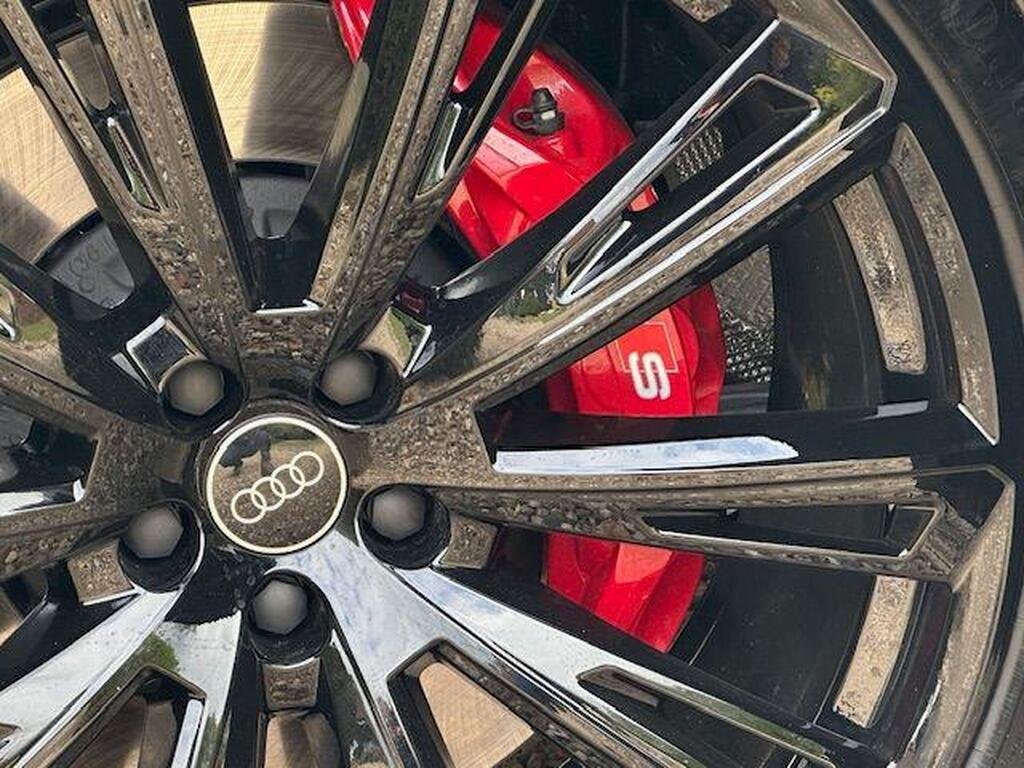 Audi SQ8 4.0 TFSI V8 Black Edition Tiptronic quattro