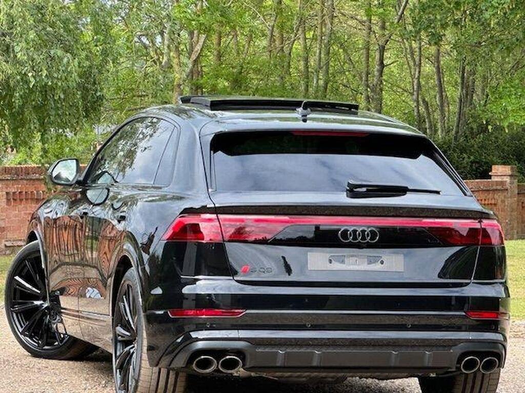 Audi SQ8 4.0 TFSI V8 Black Edition Tiptronic quattro