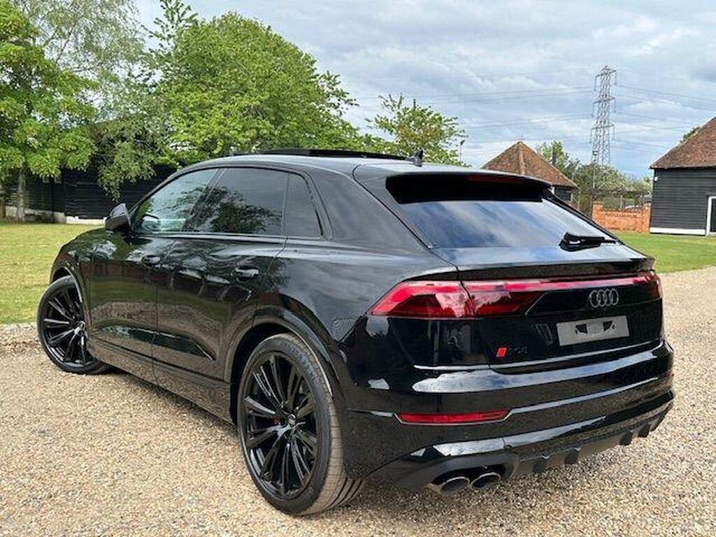 Audi SQ8 4.0 TFSI V8 Black Edition Tiptronic quattro